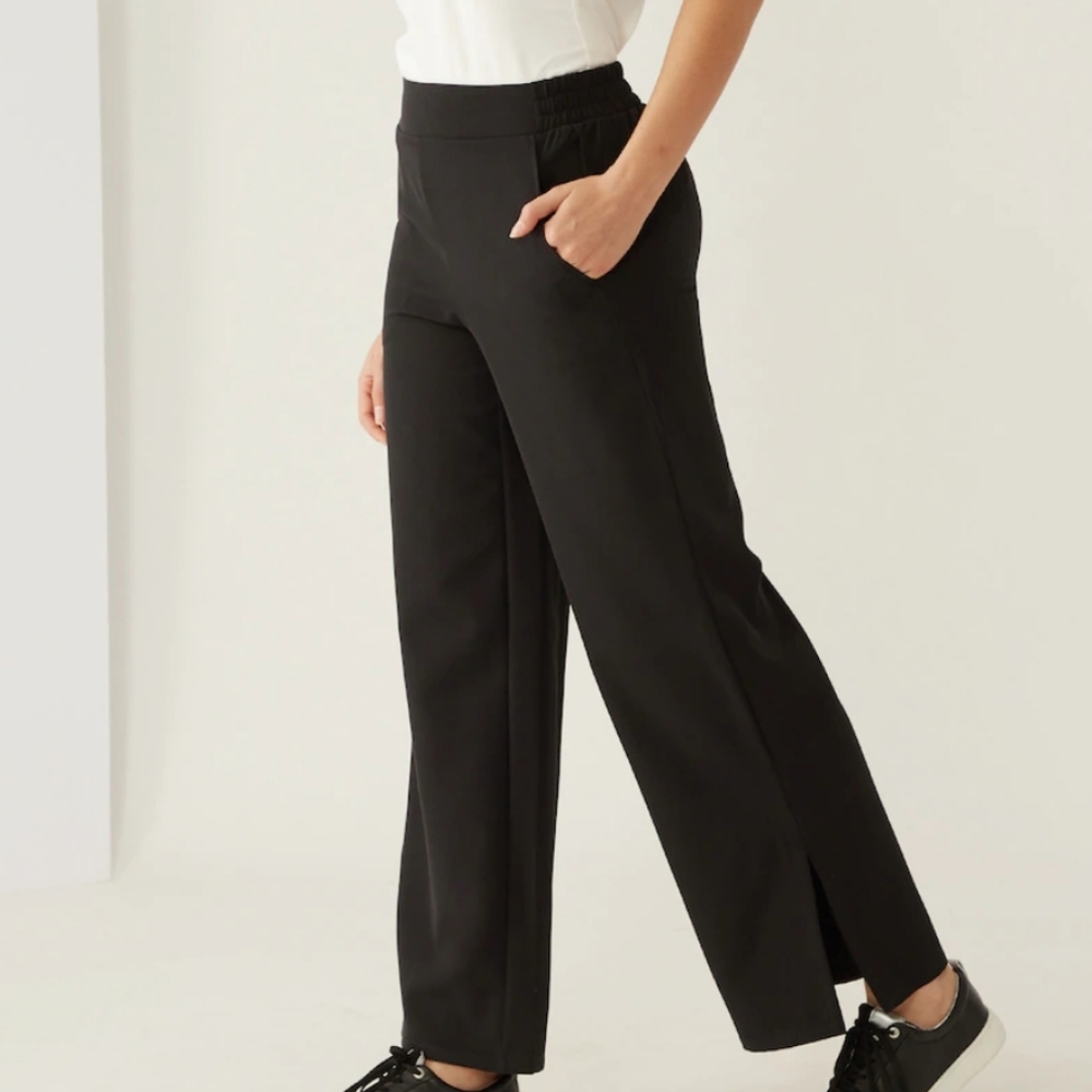 Women's Black Wide Leg Pull-On Pants